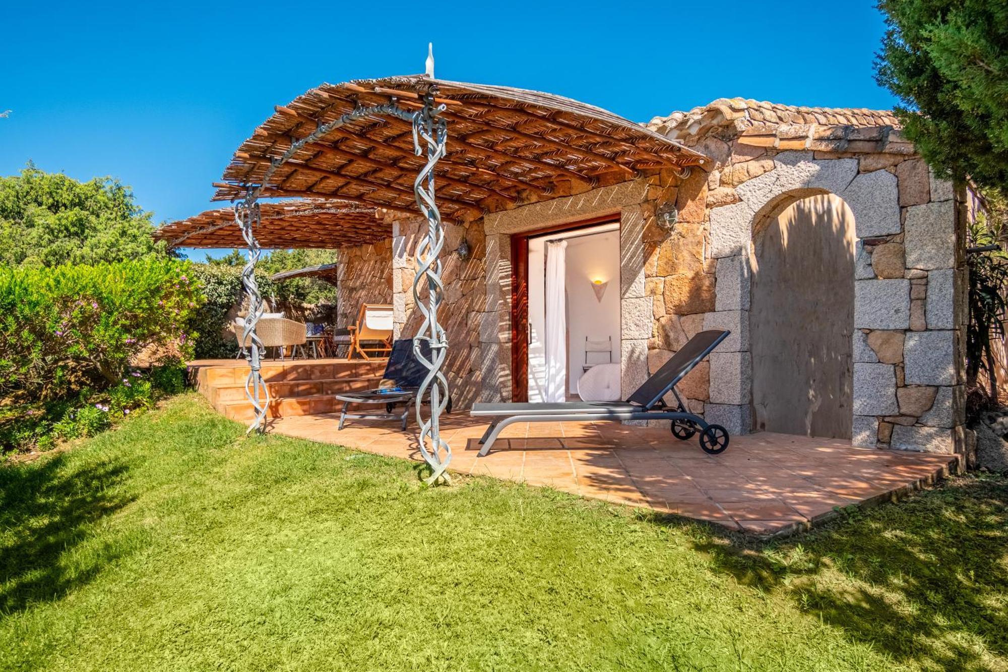 Sa Villa Cala Ginepro Monte Petrosu Exterior photo